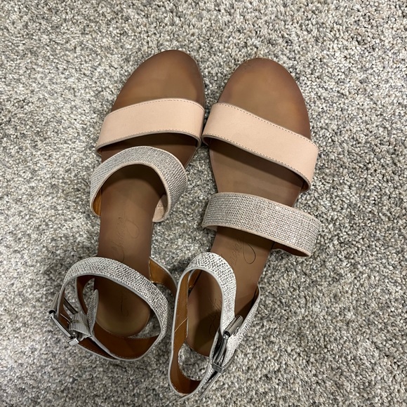 Multi printed sandals - Picture 1 of 3